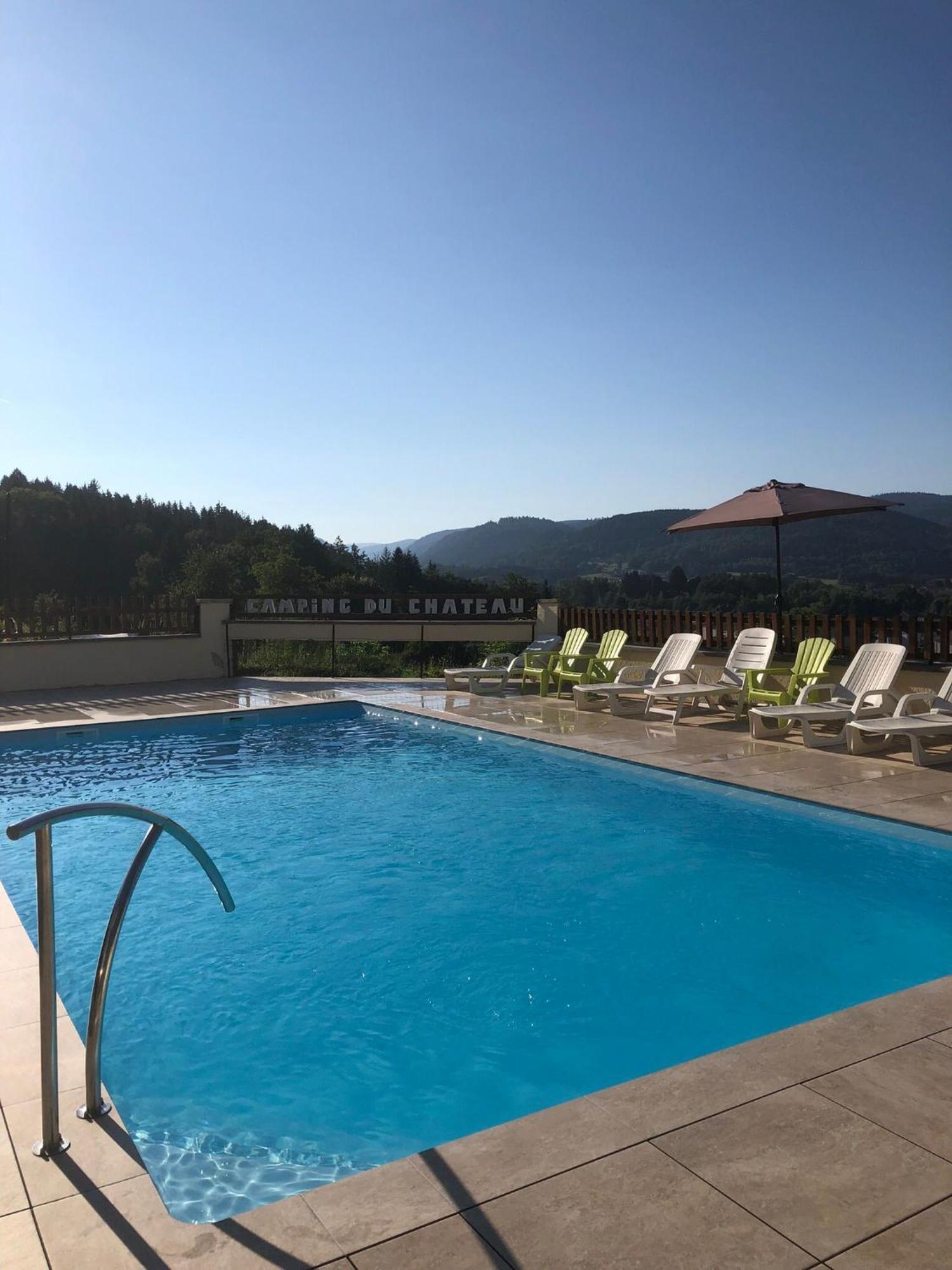 Camping du Château Granges-sur-Vologne Extérieur photo