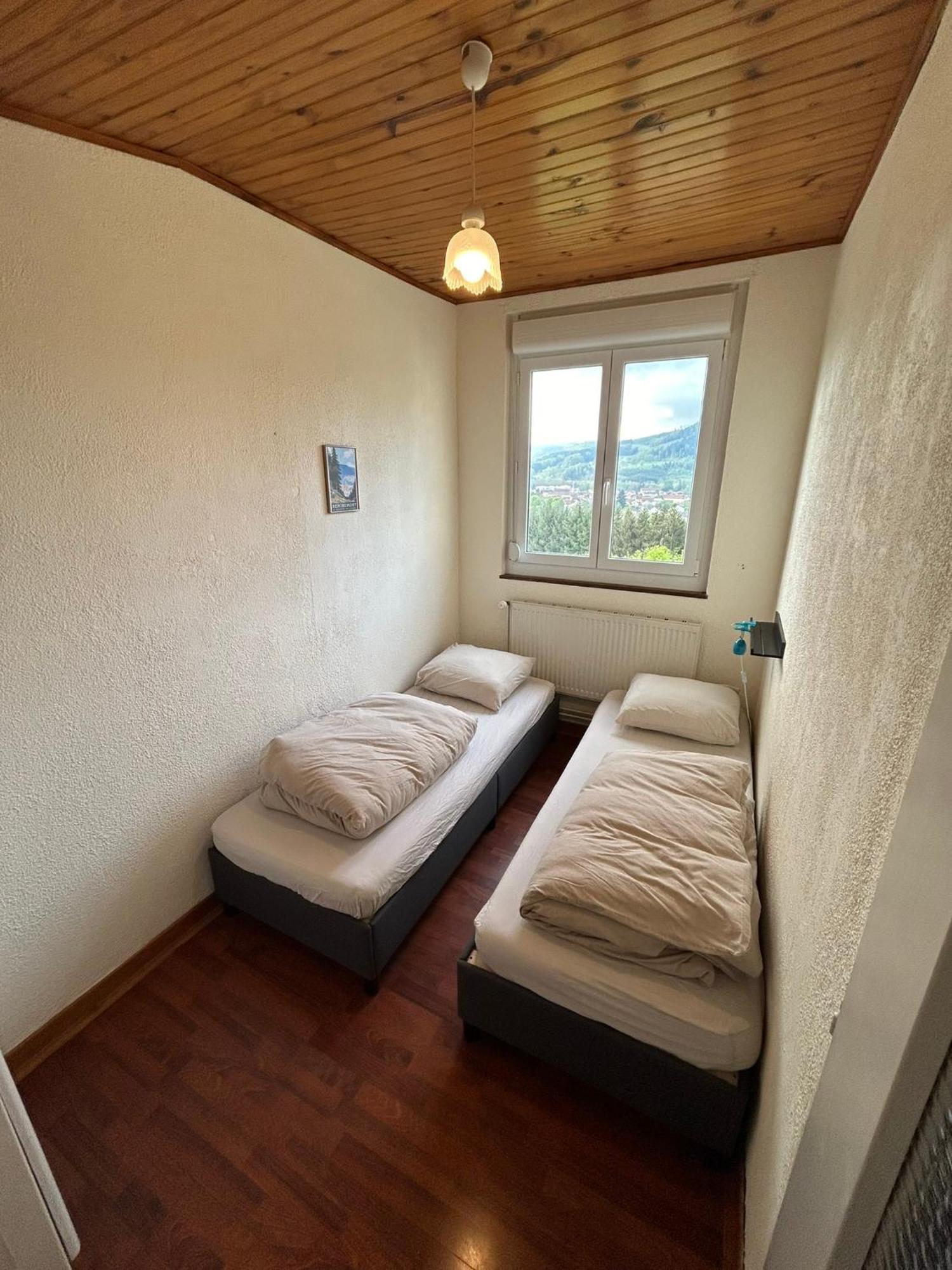 Camping du Château Granges-sur-Vologne Extérieur photo